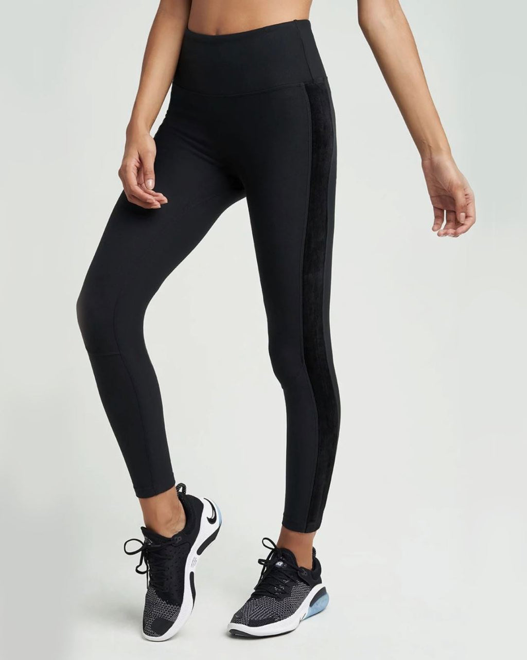 Lululemon Base Pace High-Rise Reflective Tight 25 - Black - lulu fanatics