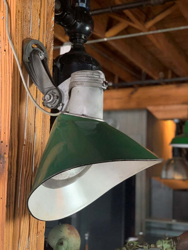 Antique Benjamin Industrial Green Porcelain Enamel Light Fixtures Wal Old School Warehouse