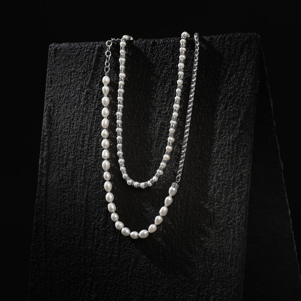 What does getting a pearl necklace mean? Our Guide