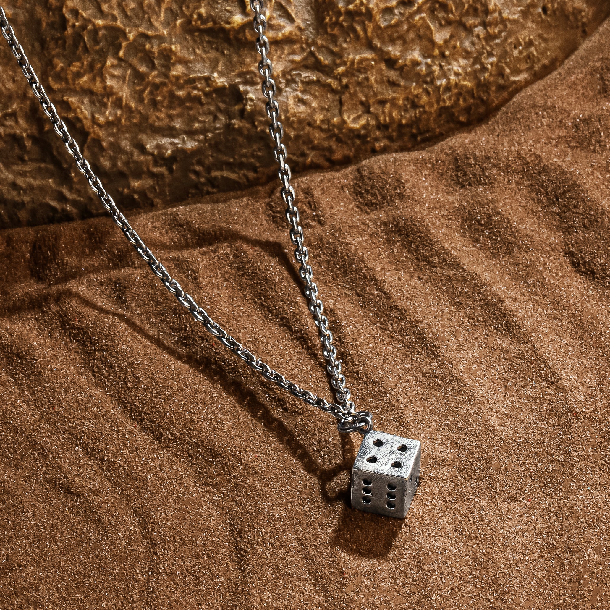 Gift Louis vuitton Dice Necklace-12895 - Reflexions