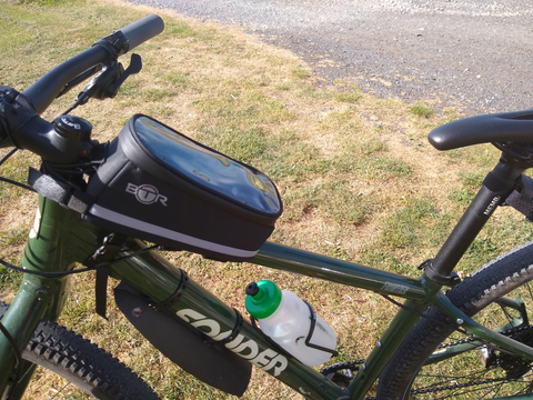 BTR bike phone holder bag on bike frame side on view