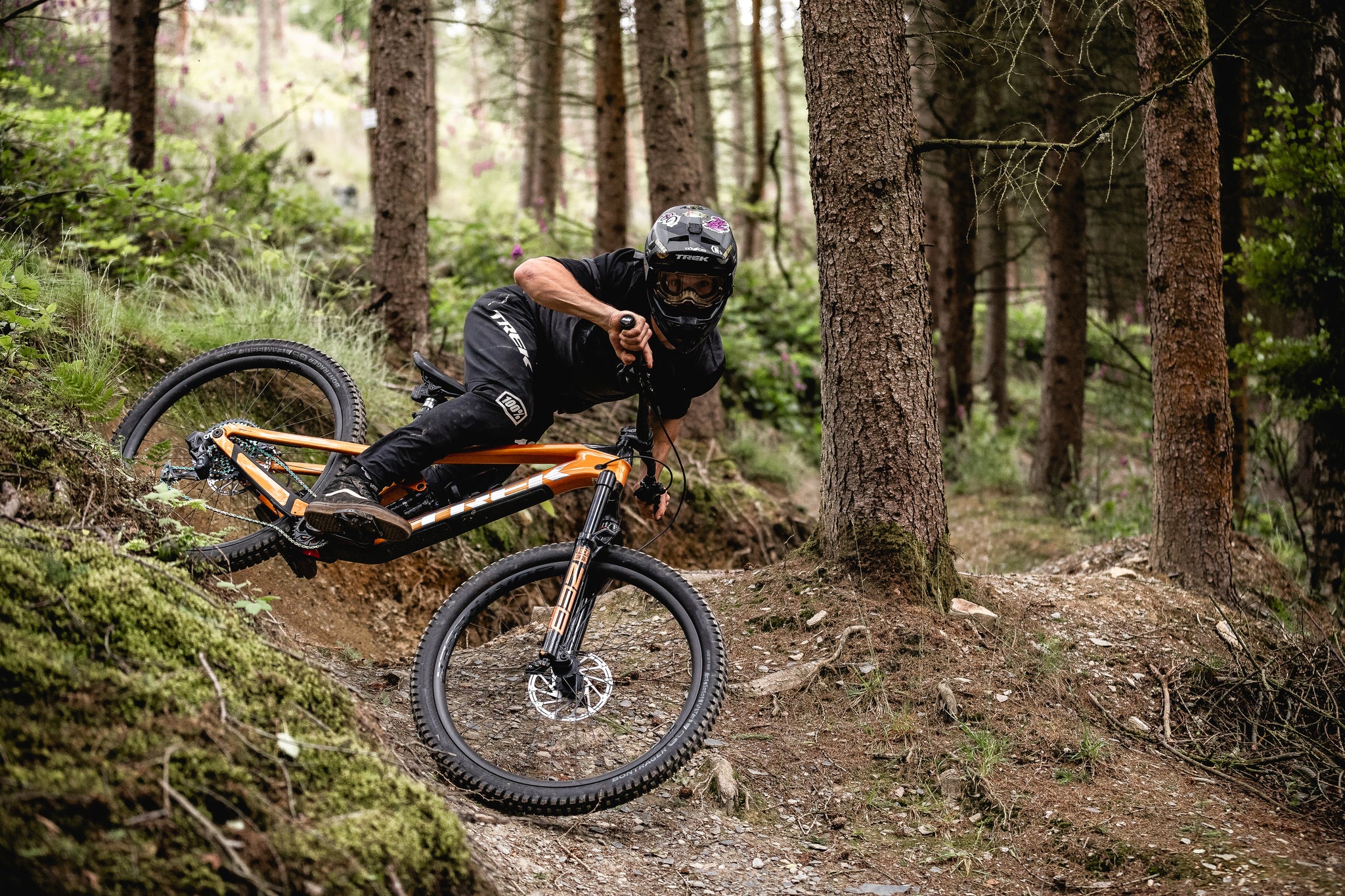 Schralping it on a Trek enduro bike