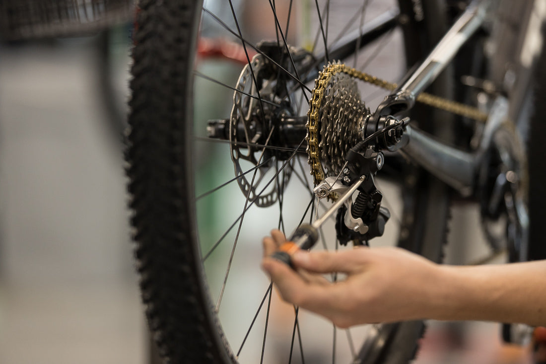 Derailleur adjustment