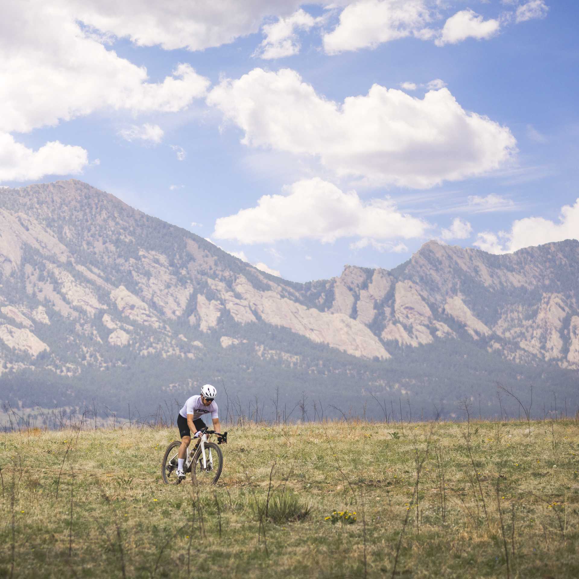 Gravel riding trail in Boulder Co