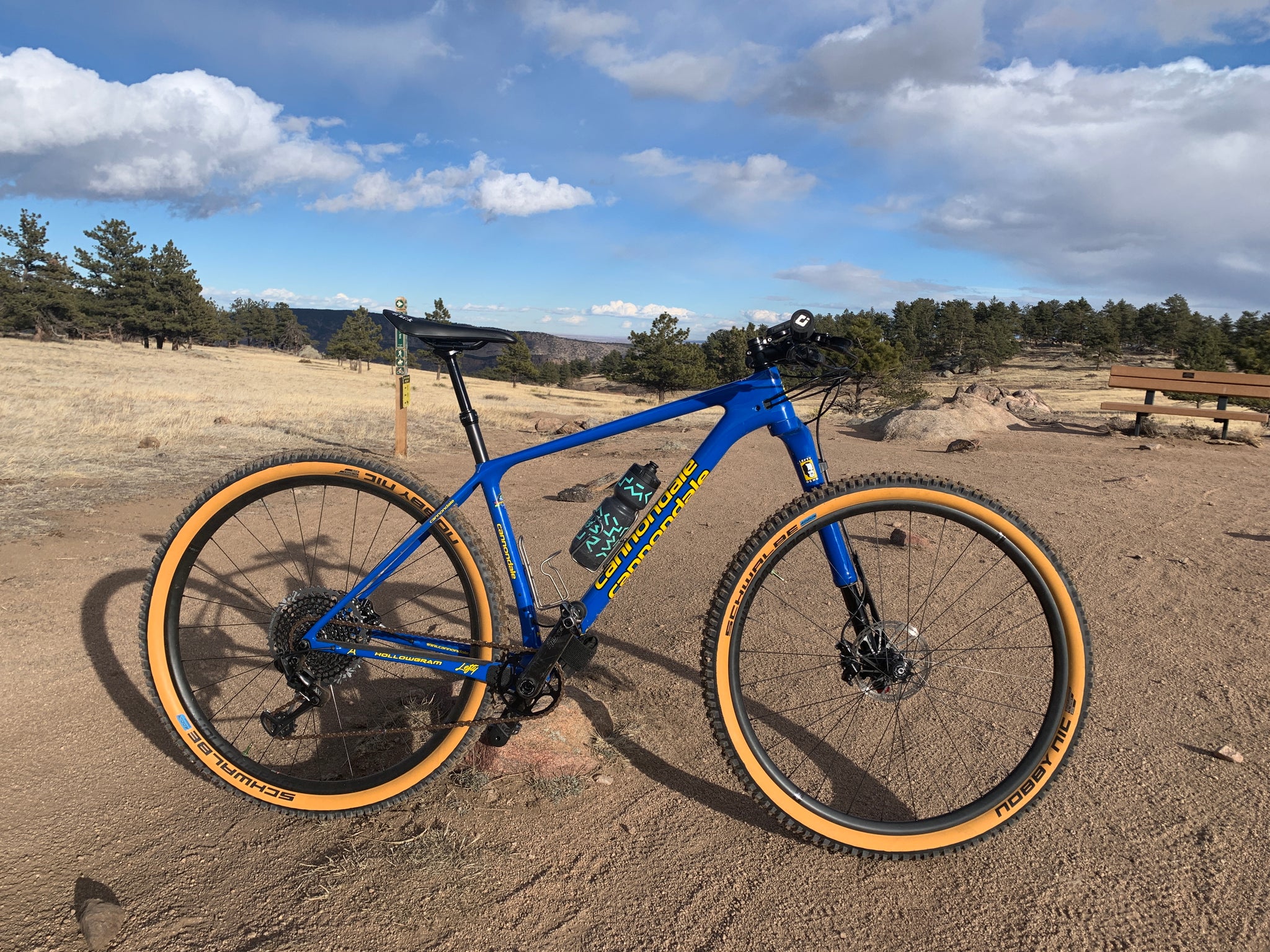 Cannondale F-Si Throwback blue