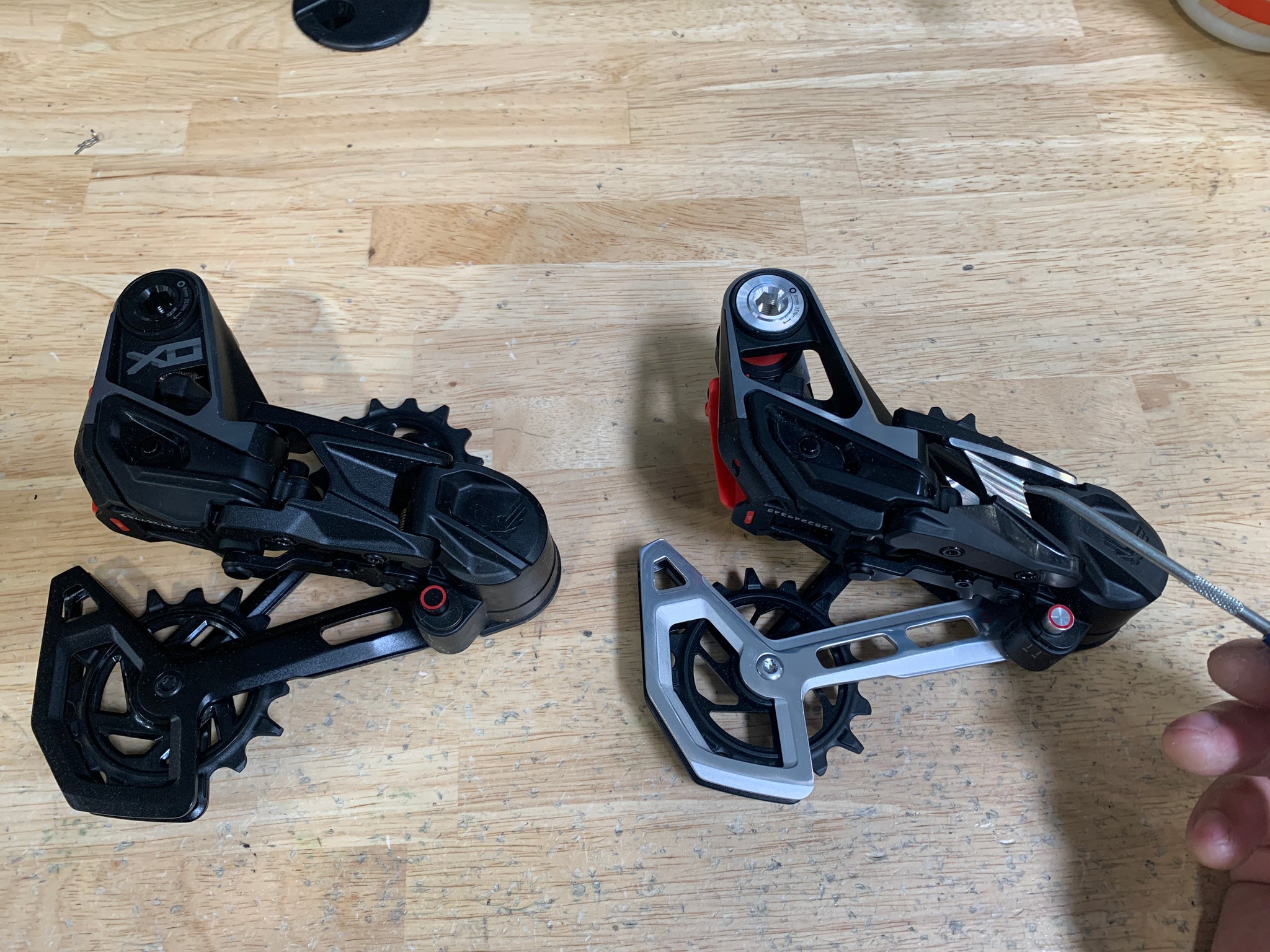 SRAM GX vs. X0 vs. XX Transmission: Rear Derailleurs machining