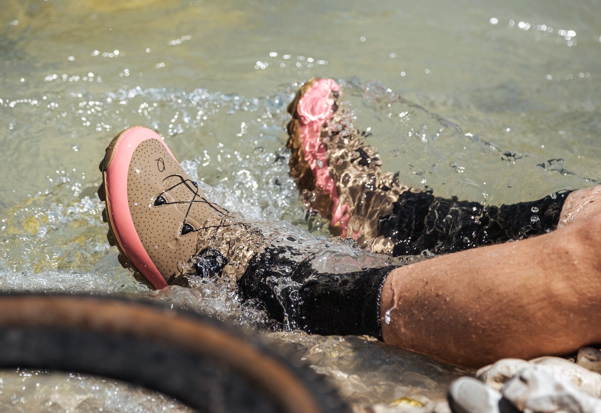 Quoc shoes in water