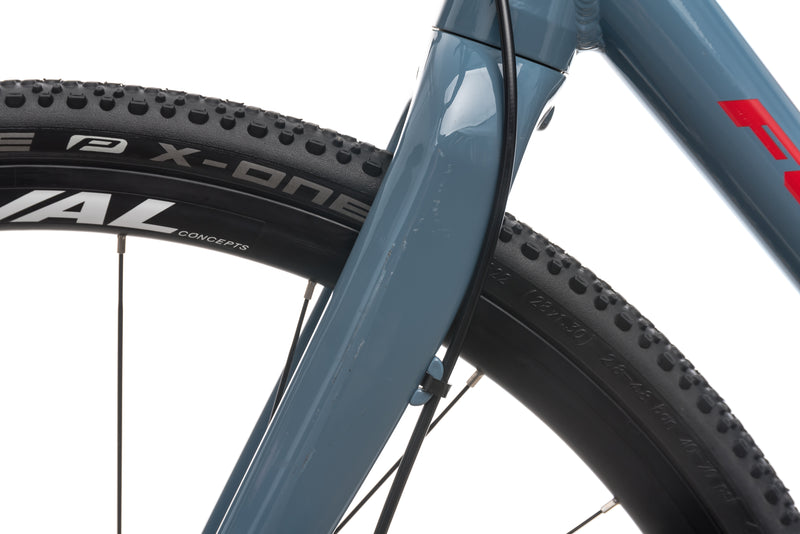 fuji tread gravel bike