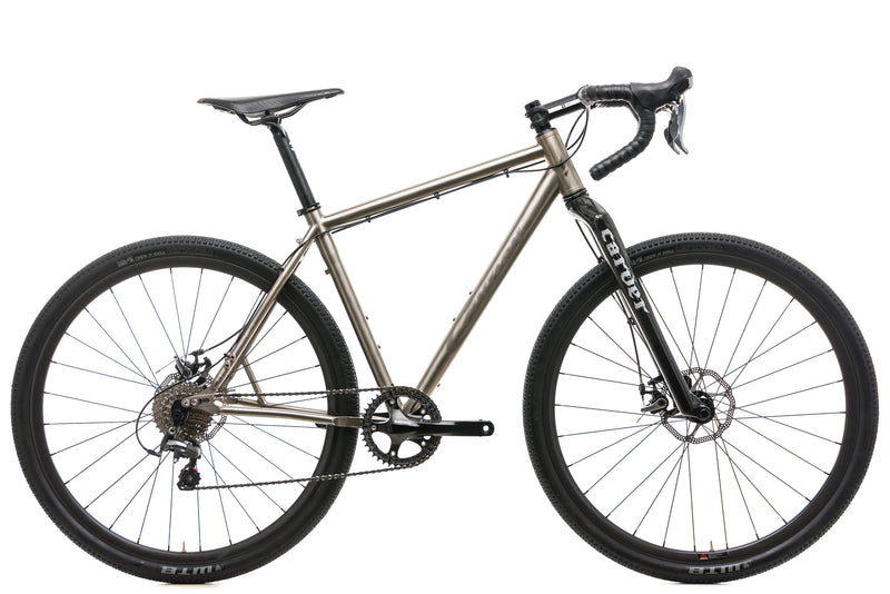 carver cross bike