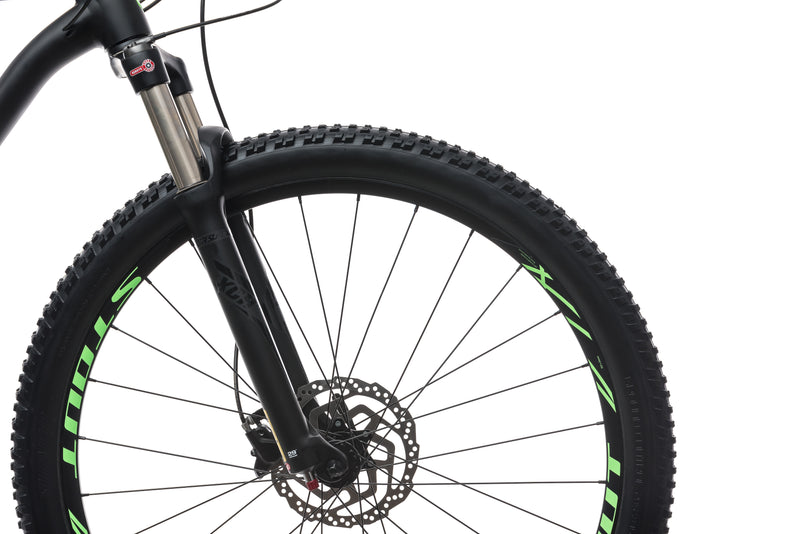 specialized men's rockhopper expert 2019