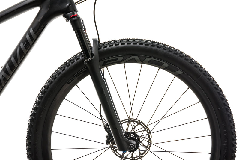 specialized men's epic expert 2019