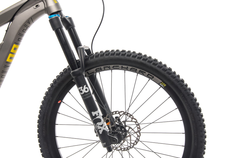 diamondback mission 2 mountain bike