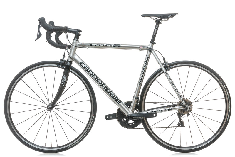 cannondale 8 road bike