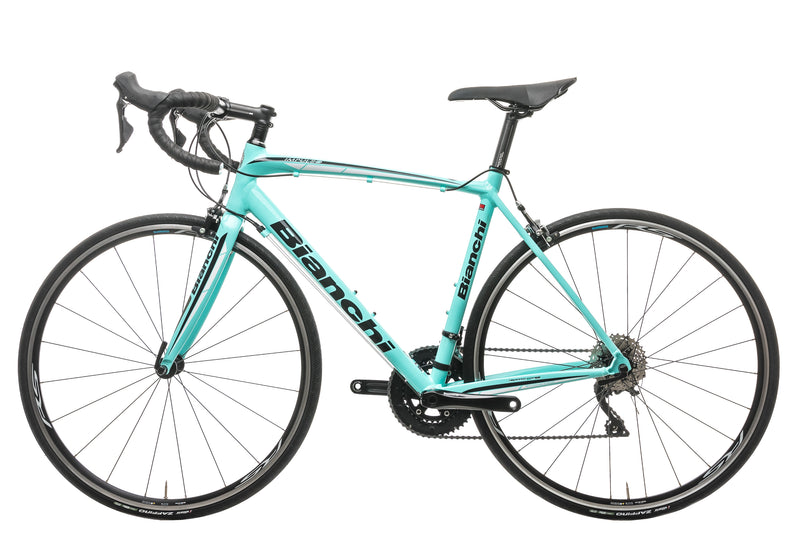 bianchi 105 road bike