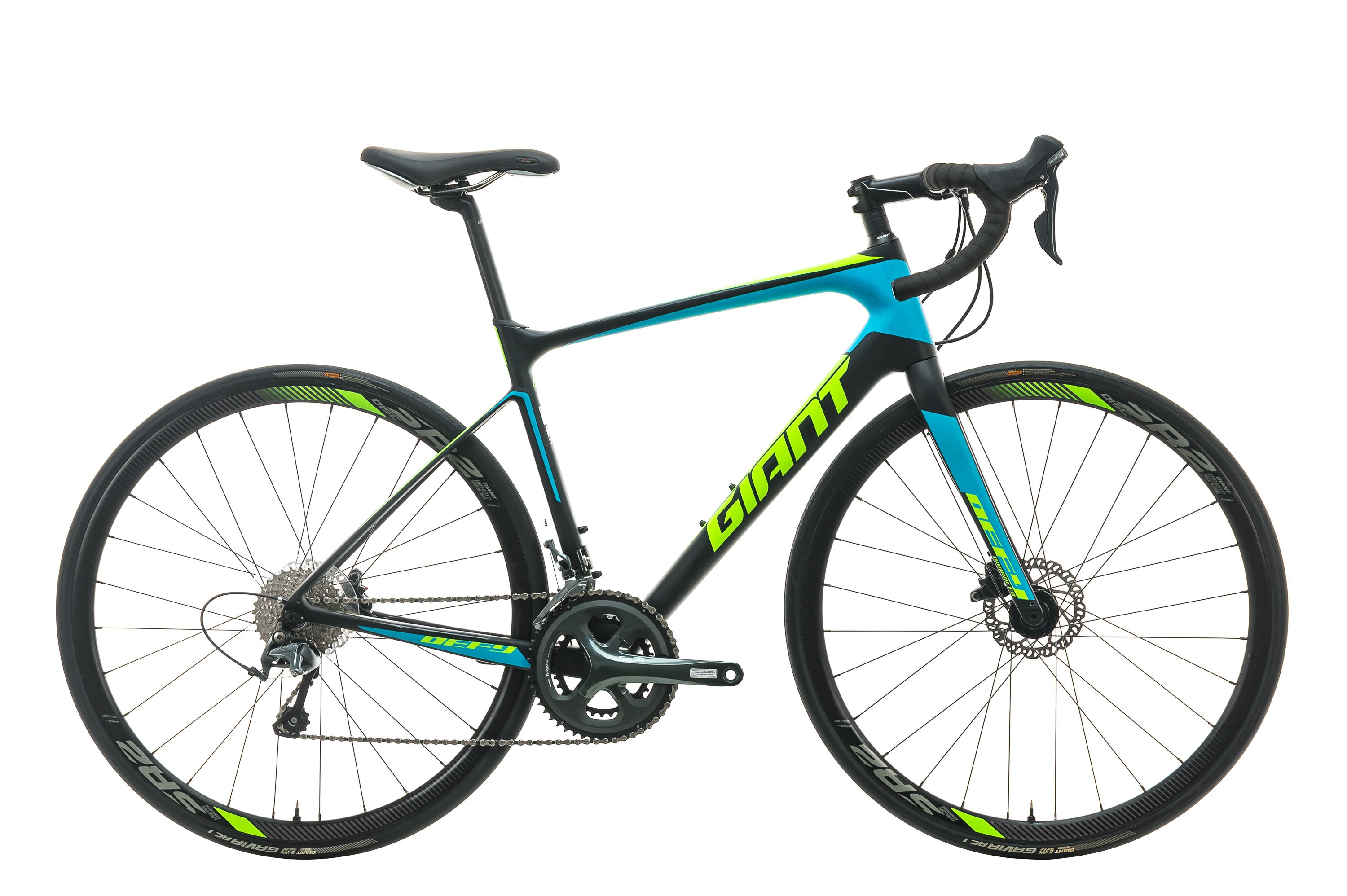 2018 defy advanced 3