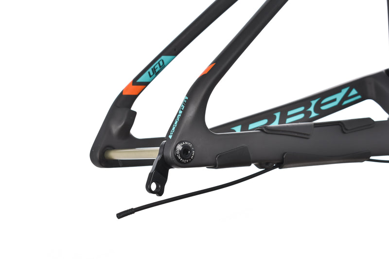 orbea carbon frame