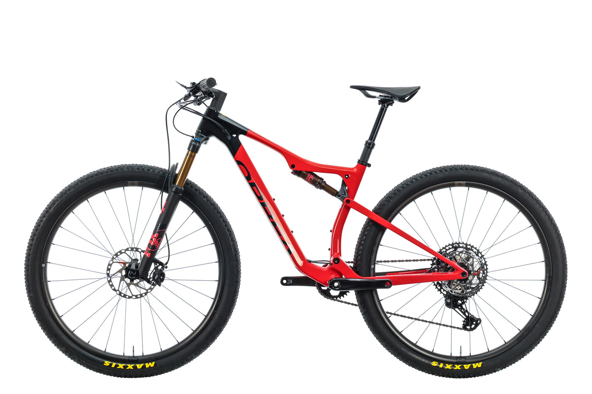 Orbea Oiz M10 TR Mountain Bike - 2022, Weight, Price, Specs, Geometry, Size Guide | The