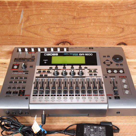 BOSS BR-1600 Portable 16-Track Digital HD Recorder V2 Clean! BR-1600CD –  Still Kickin Music