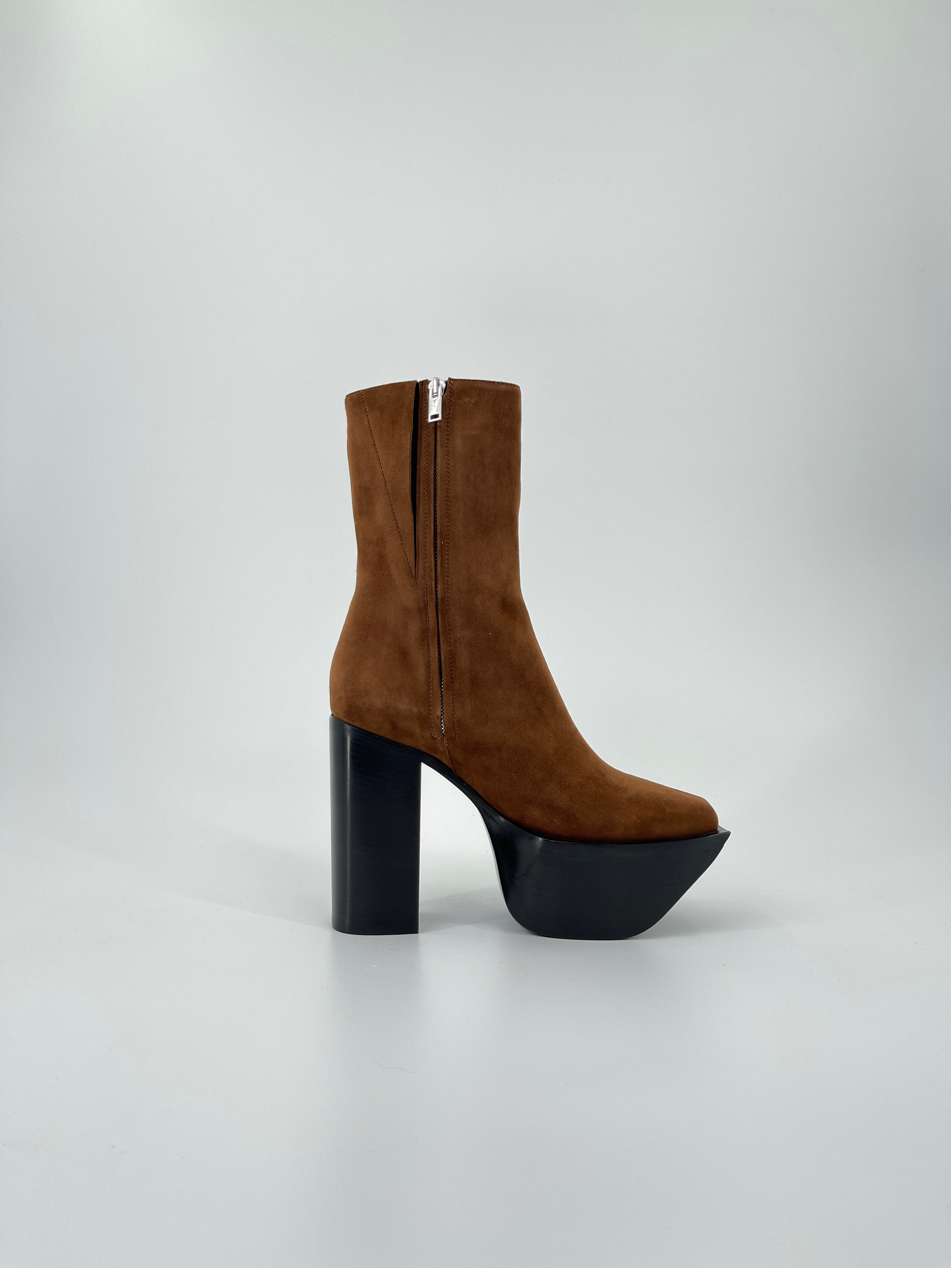 BROWN SUEDE EVERYDAY PLATFORM BOOT