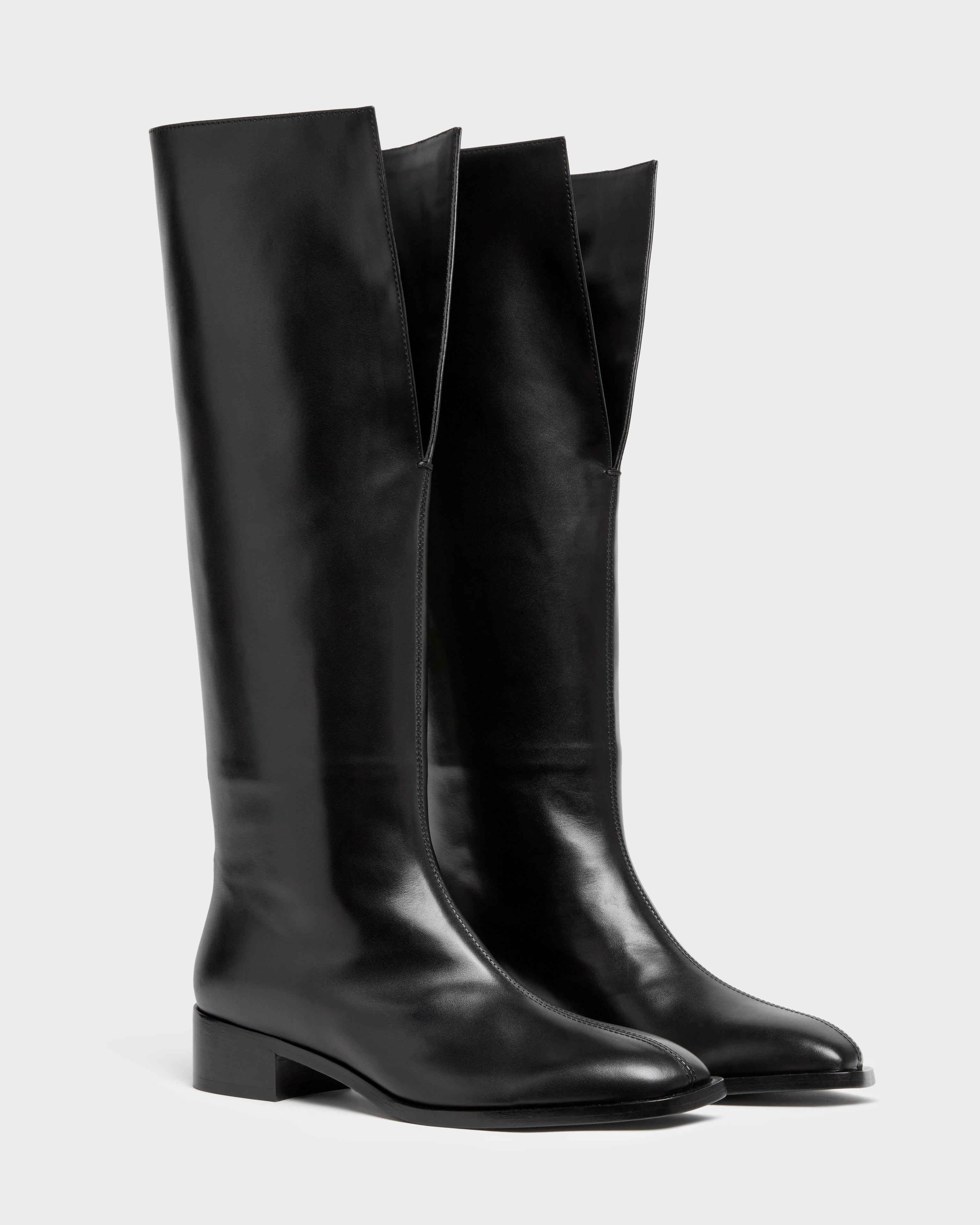 EVERYDAY PLATFORM BOOT – Peter Do