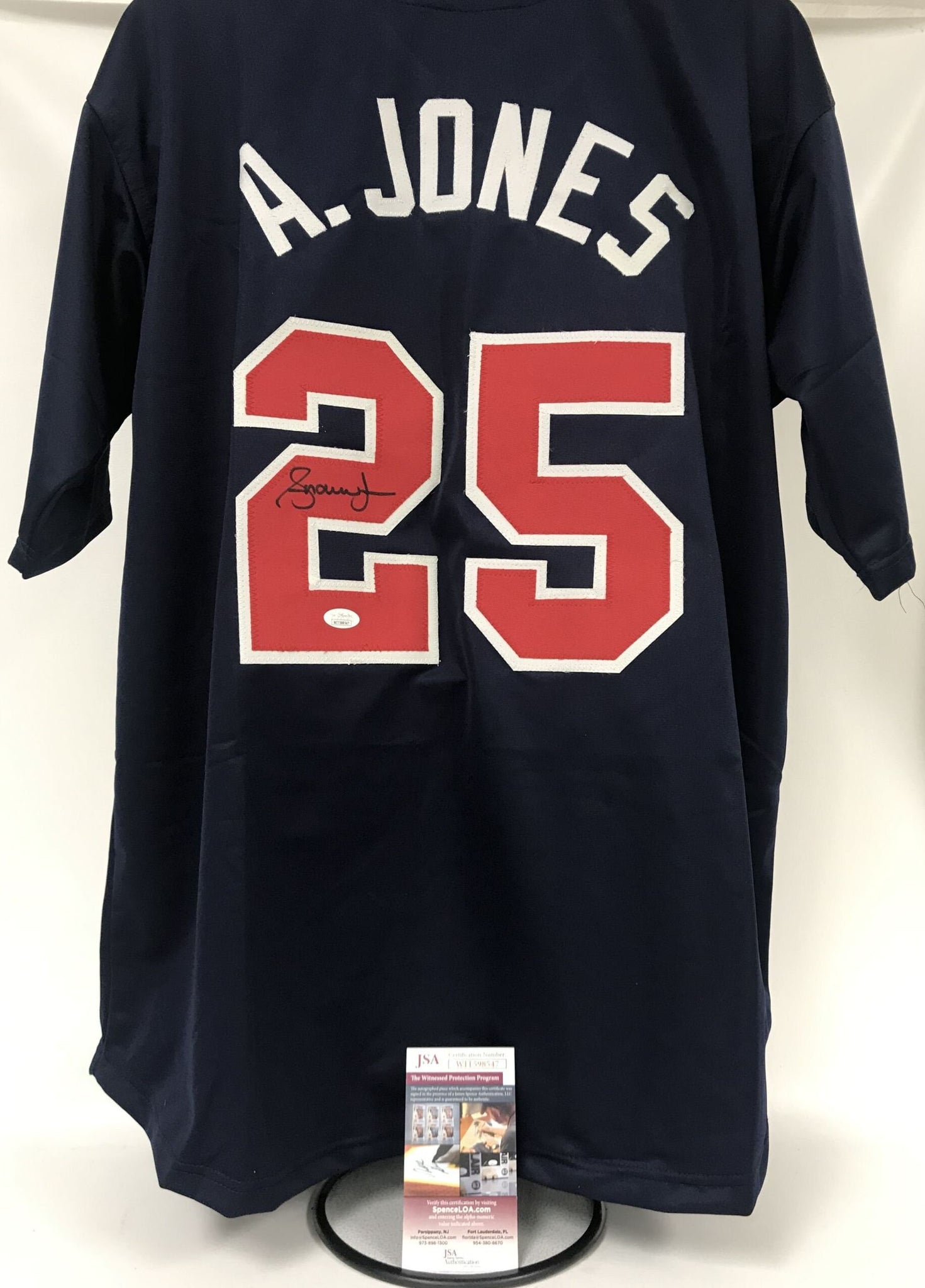 Andruw Jones Autographed Memorabilia