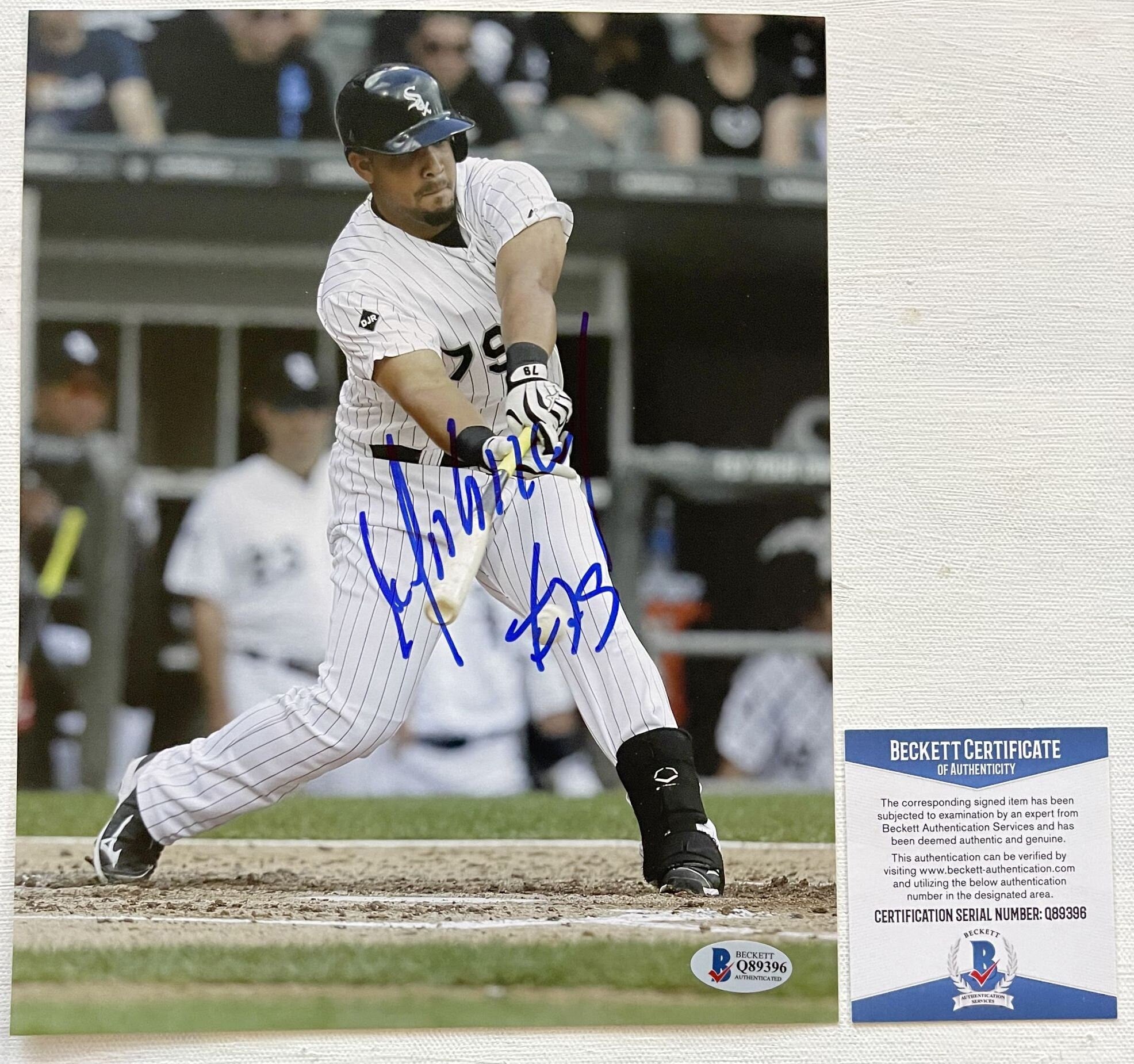 Jose Abreu Signed Autographed Glossy 8x10 Photo Chicago White Sox - Be –  Autographed Wax