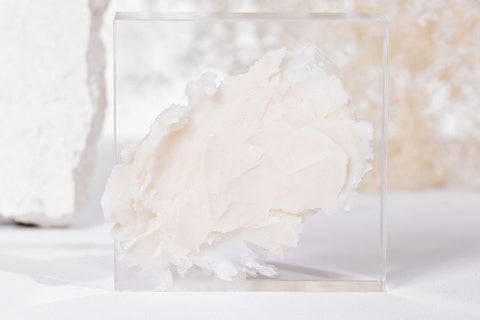 Mango Butter texture smear for anti-aging benefits in pure and coco's face and body creme