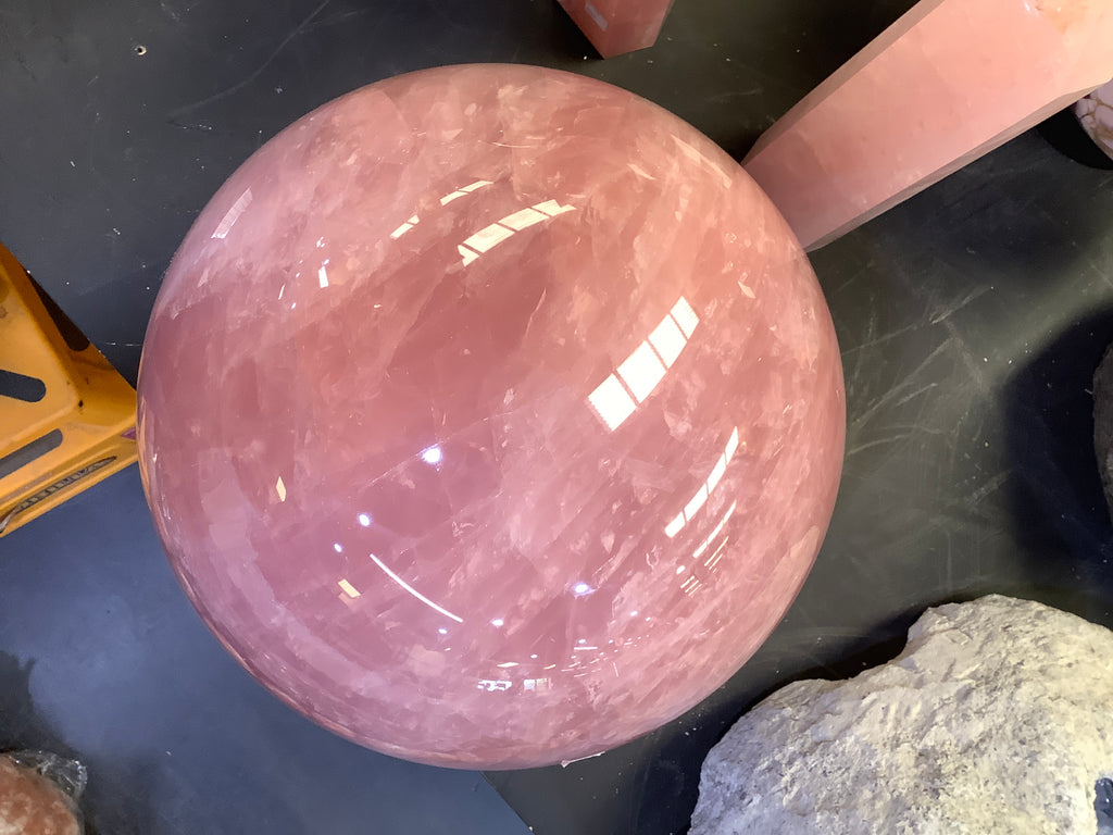 rose quartz sphere crystal