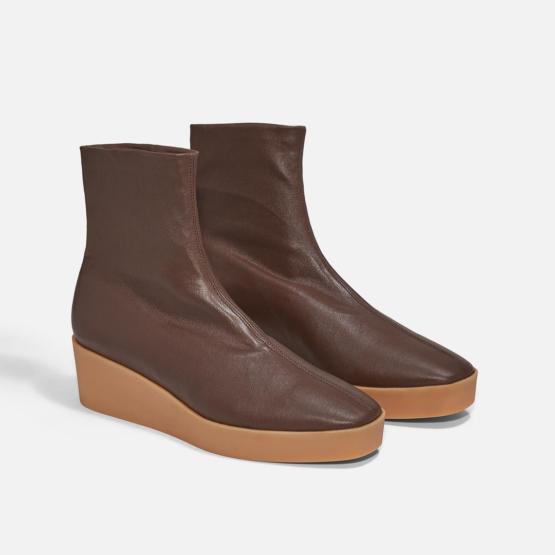LEXA ankle boots, stretch lambskin brown || OUTLET – Clergerie