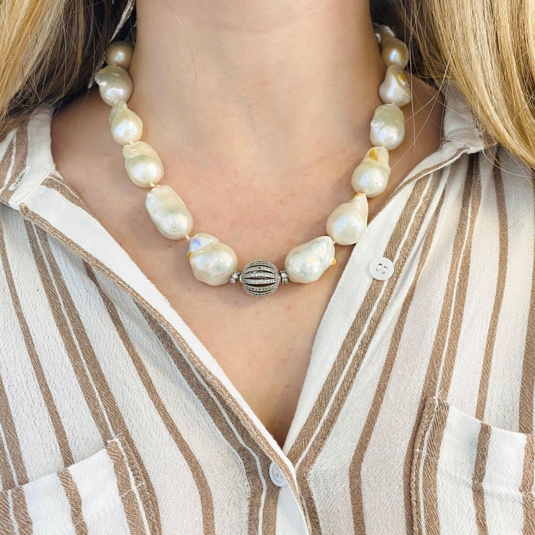 White Freshwater Baroque Pearl Necklace