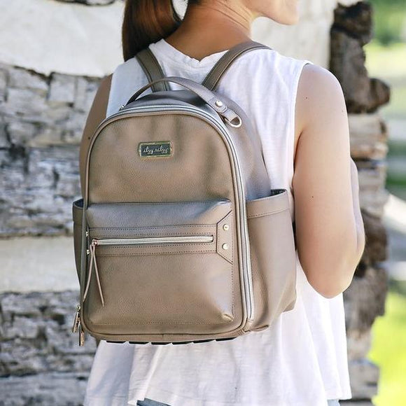 itzy ritzy backpack review