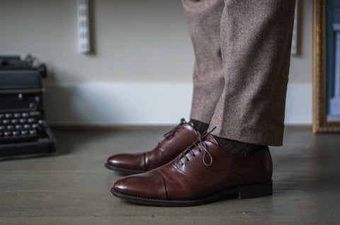 51 Style Talk - Chocolate Chase Cap Toe Oxfords with Brown Wool Trousers