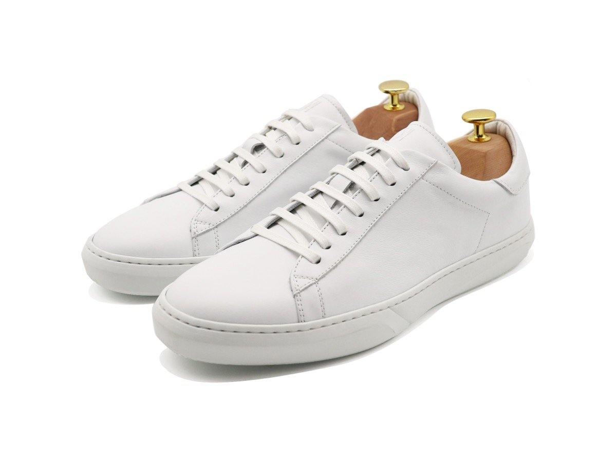 mens white leather low top sneakers