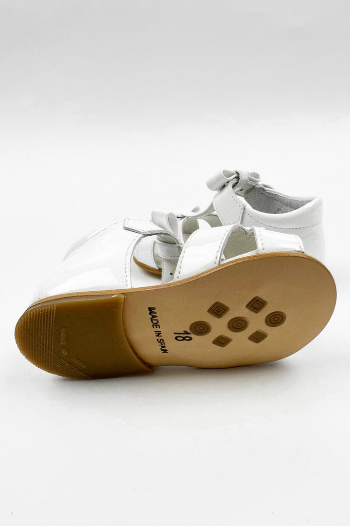 León Shoes X M&J "Gabriela" White Patent Leather Sandals (UK 2-8.5) | iphoneandroidapplications