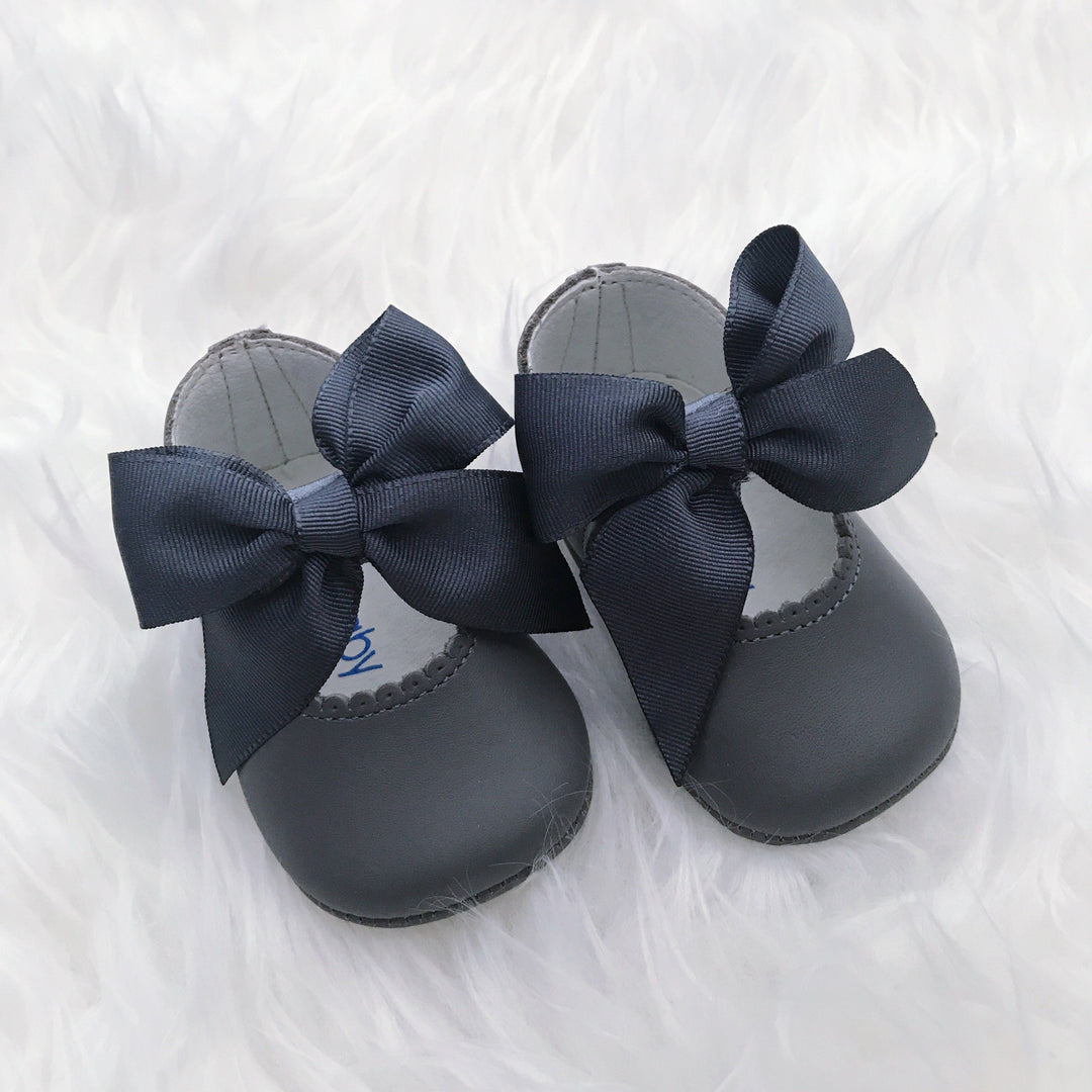 Top Baby Grey Leather Bow Soft Sole Shoes | iphoneandroidapplications