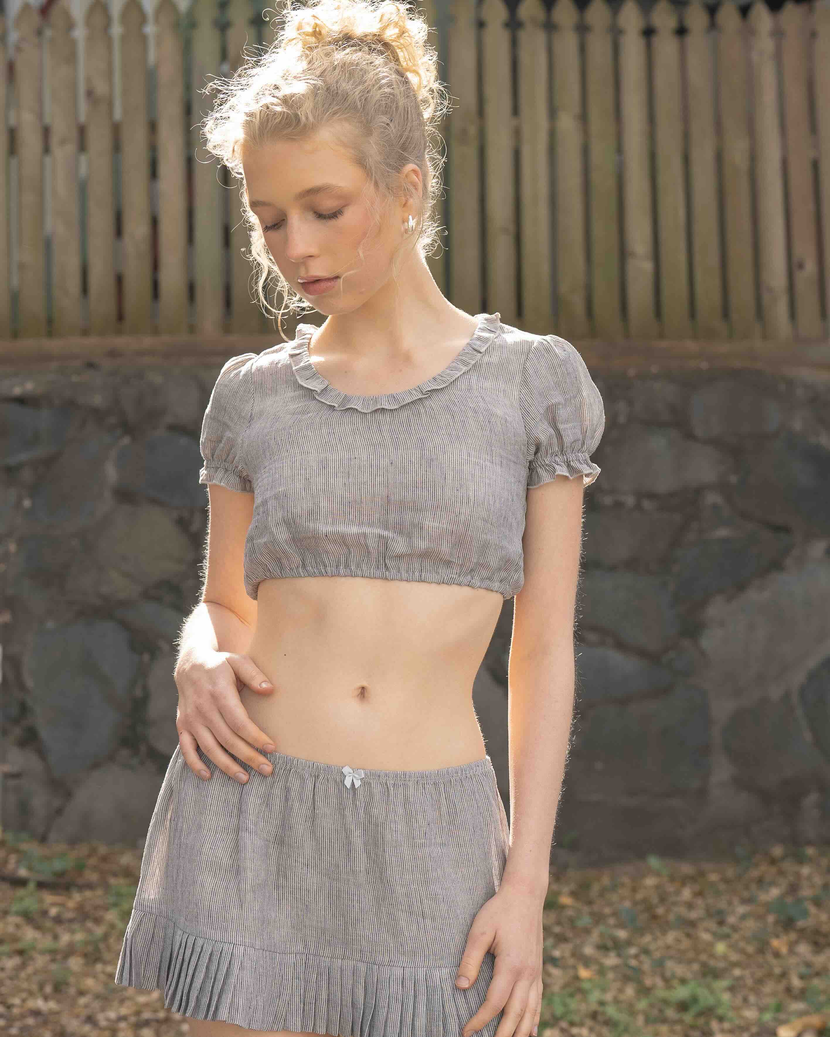 My Mum Made It Pleat Puff Sleeve Crop