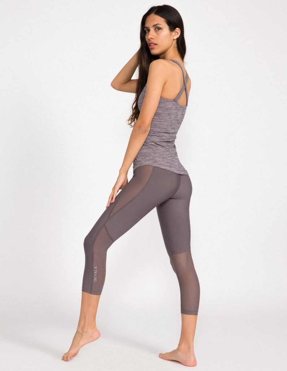3/4 Two-Tone Warmup Leggings | Sporty outfits, Sport outfits, Best jeans for  women