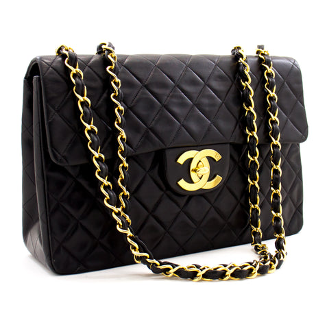 CHANEL Small Chain Shoulder Bag Clutch Black Quilted Flap Lambskin d22 –  hannari-shop