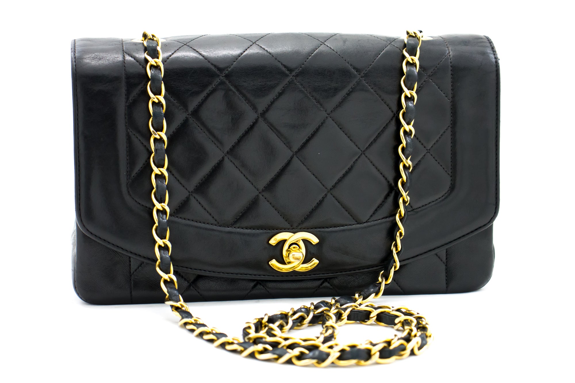 quilted flap chain shoulder bag