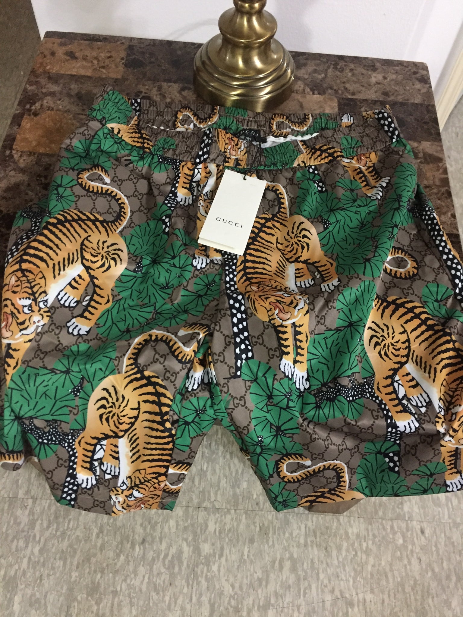 gucci bengal tiger shorts