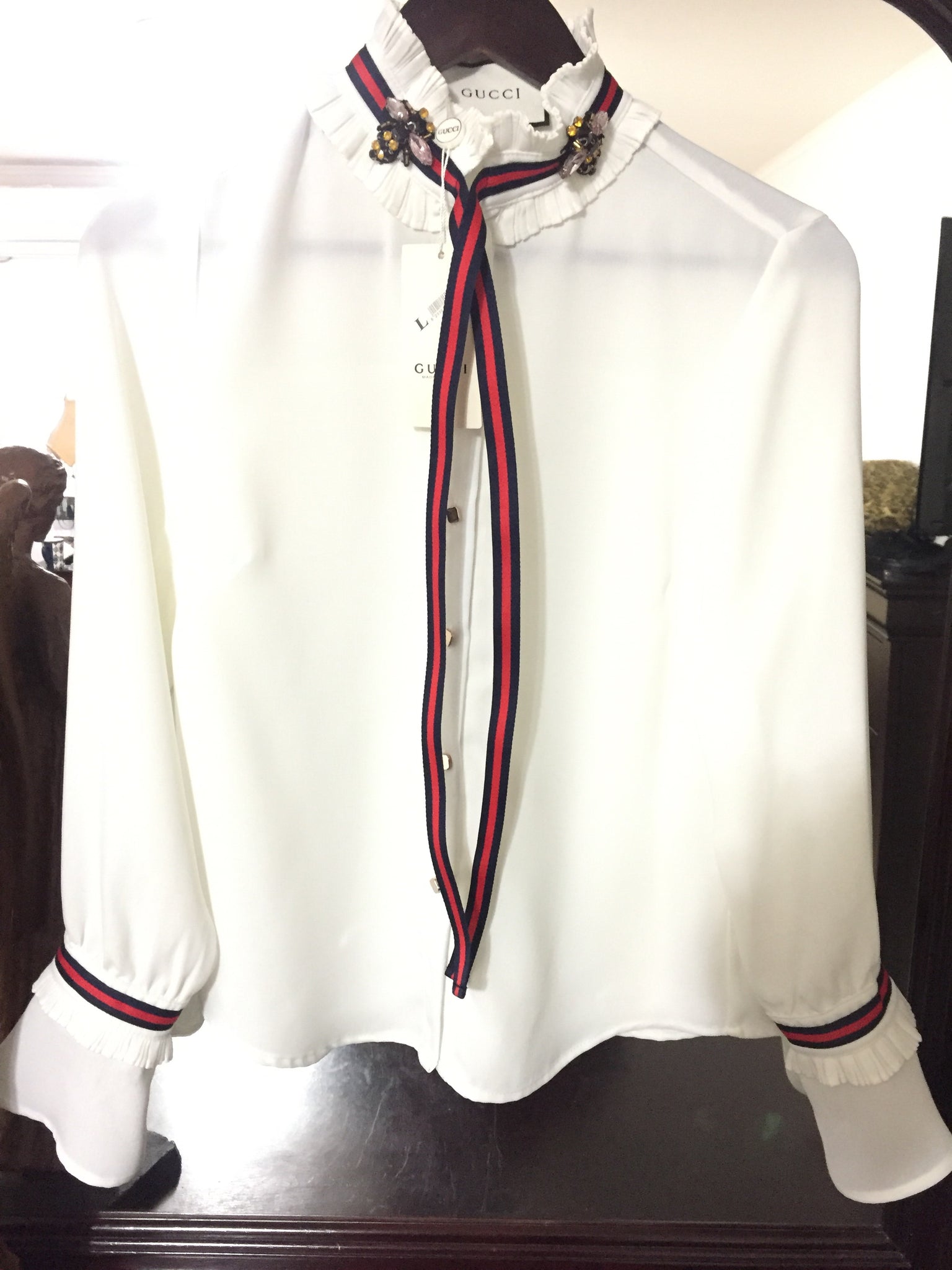 gucci bee blouse