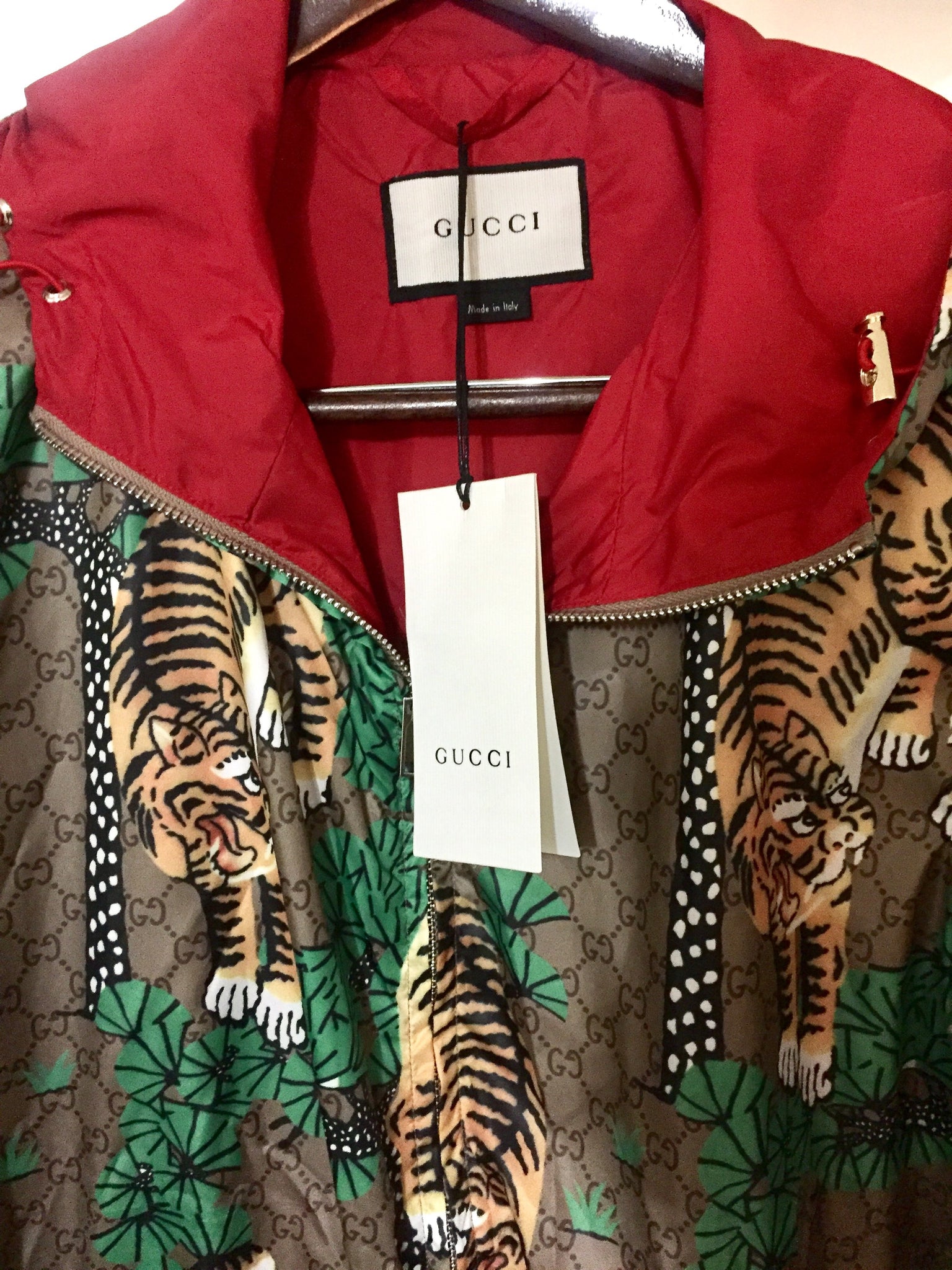 gucci bengal tiger shorts