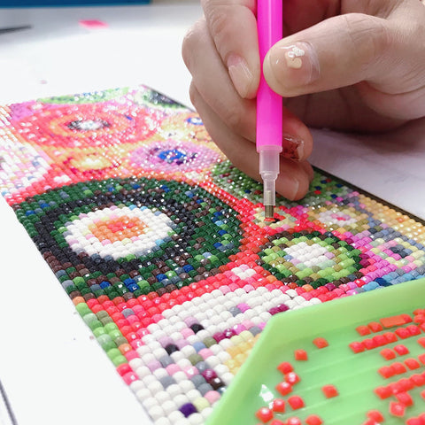 Why Arts and Crafts Are Important for Adults – Pretty NeatCreative