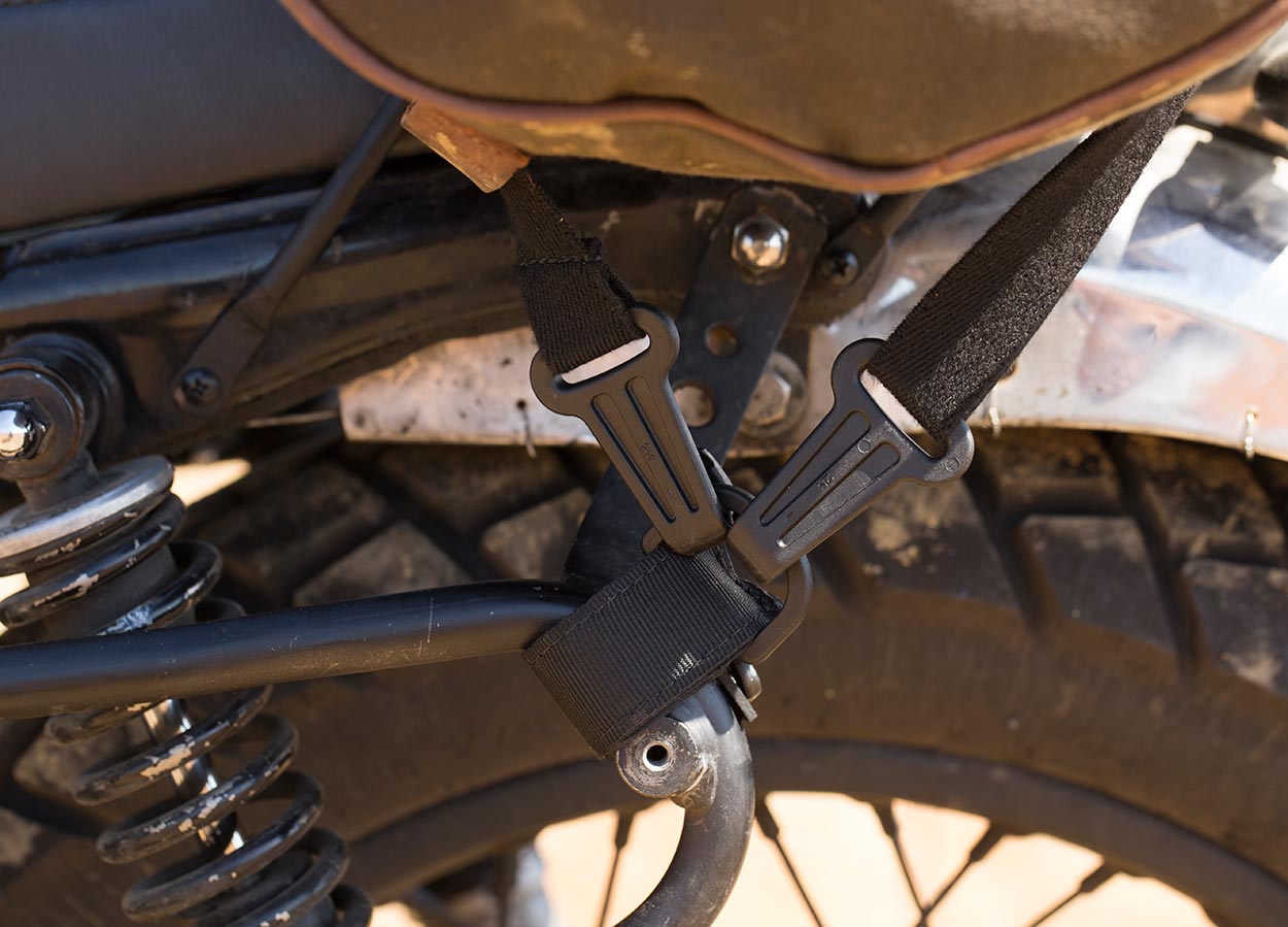 D rings support for motorcycle luggage straps.