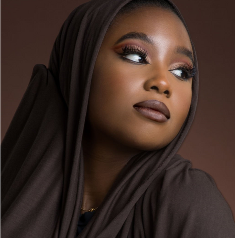 makeup hijab contradiction
