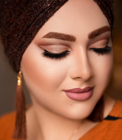 nude eyeshadow hijab