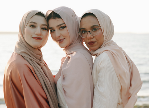 can women wear makeup to the mosque halal tuesday in love
