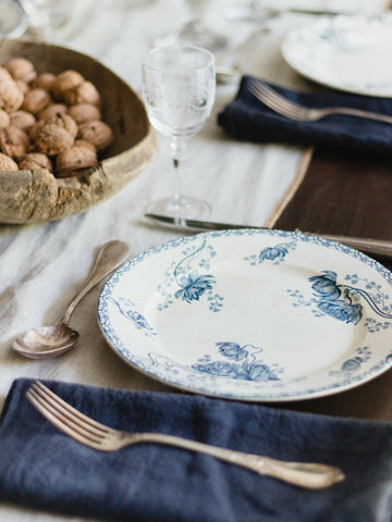 blue tablescape