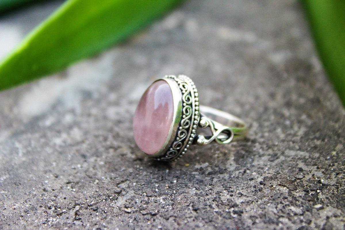 rose quartz sterling silver ring