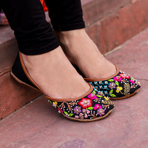 Black Khussa for Women